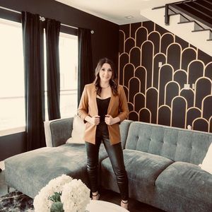 Meet your Posher, Melissa